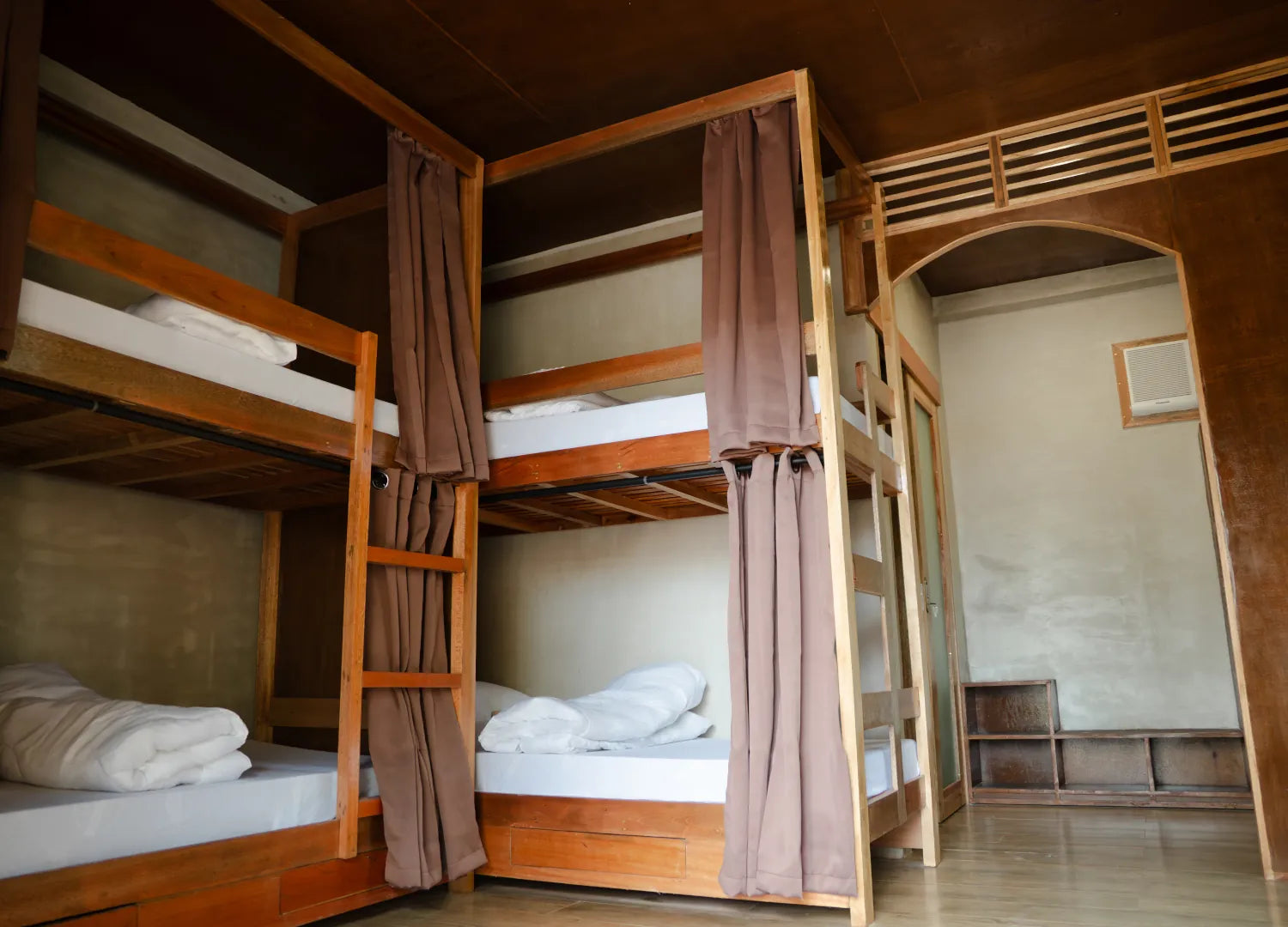 Shared Room (4 pax max)