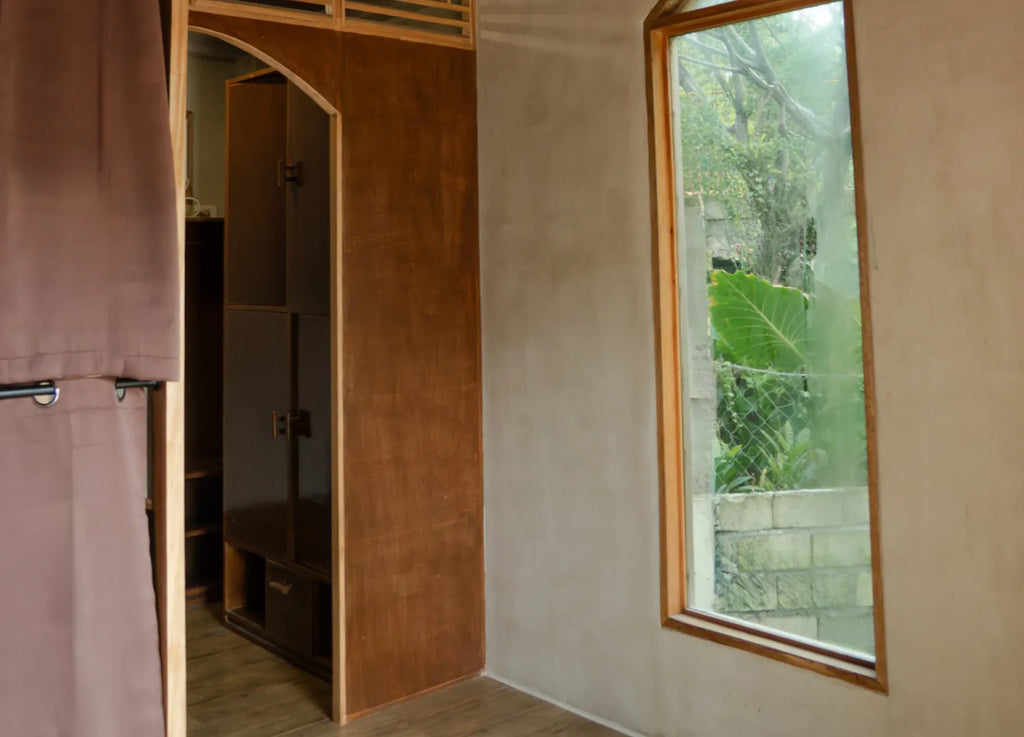 Shared Female Room (4 pax max)