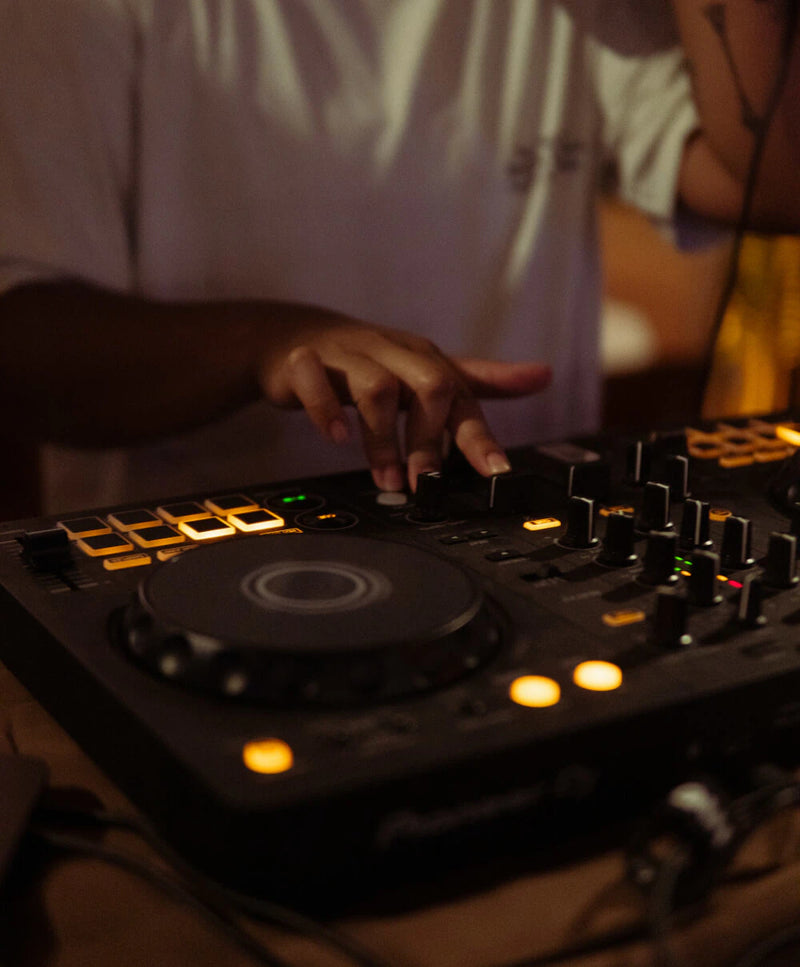 Live music performance at Kayan resort